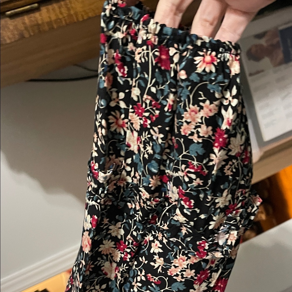 Easel Multicolor Floral Blouse - Picture 4 of 6